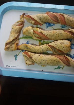 Una foto de Rollitos jamón york y queso 👍