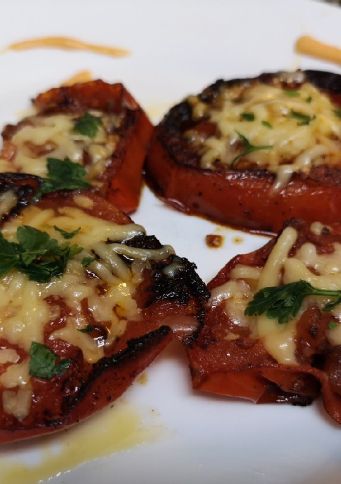 Una foto de Tomates a la plancha con miel