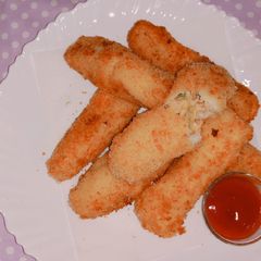 A picture of Chicken cheese bread rolls recipe Ramadan special.