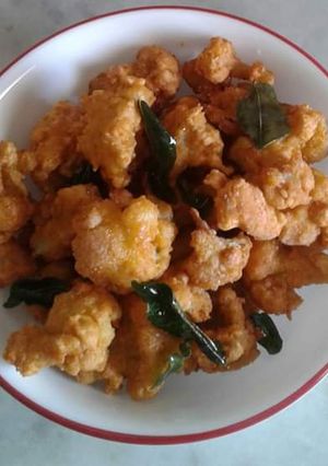 A picture of Cauliflower pakode.