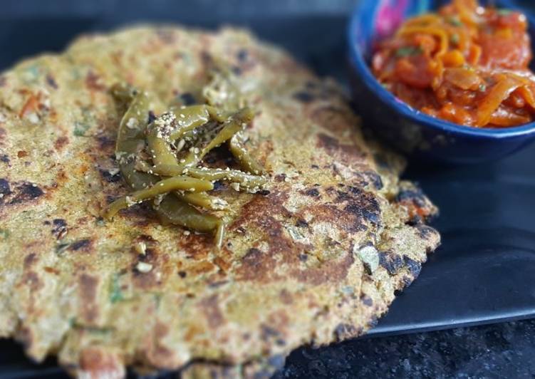 Recipe of Award-winning Bajra Springonion Roti