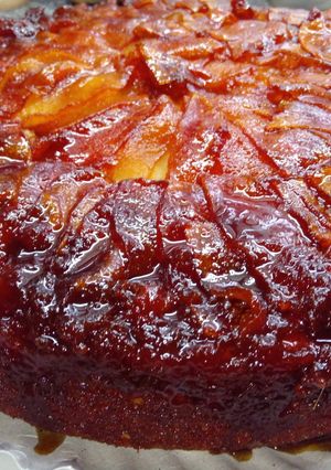Una foto de Torta invertida de manzana