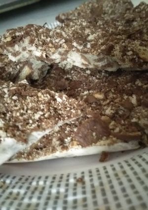 A picture of Cookies and cream yoghurt bark.