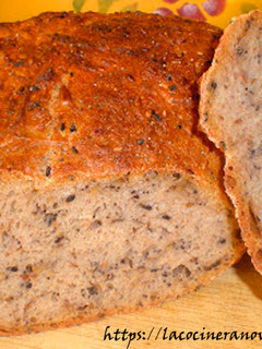 Una foto de Pan de semillas de Iban Yarza