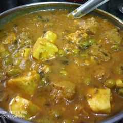 A picture of Paneer,Matar and soya nugget.