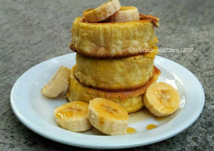 Japanese Souffle Pancake (Pancake Jepang)