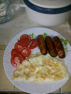 A picture of Sausage With Omelette.