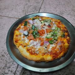 A picture of Cheese burst pizza.