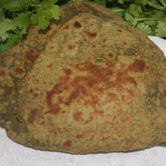 A picture of Coriander Paratha.