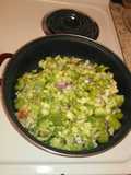 Broccoli con cebolla morada y tocino. ॐ