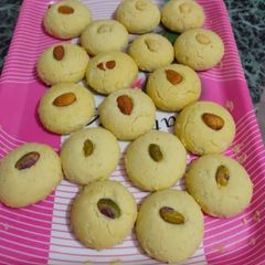 A picture of Naan khatai.