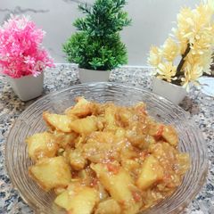 A picture of One pot Aloo Baingan.