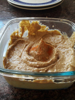 Una foto de Hummus de aguacate vegano 🥑