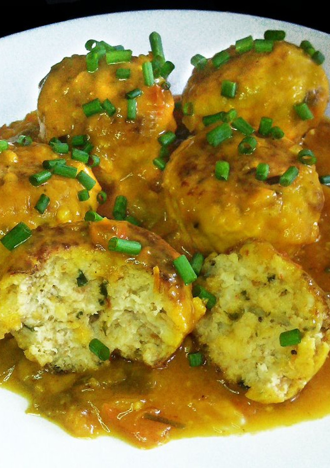 Una foto de Albóndigas de merluza y gambas