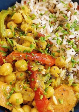 Foto principal de Curry de garbanzos y verduras