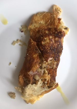 Una foto de Omelette de arroz y jamón