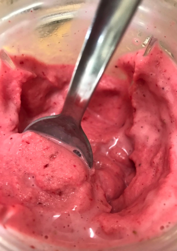 Una foto de Helado de fresas 🍓 0%