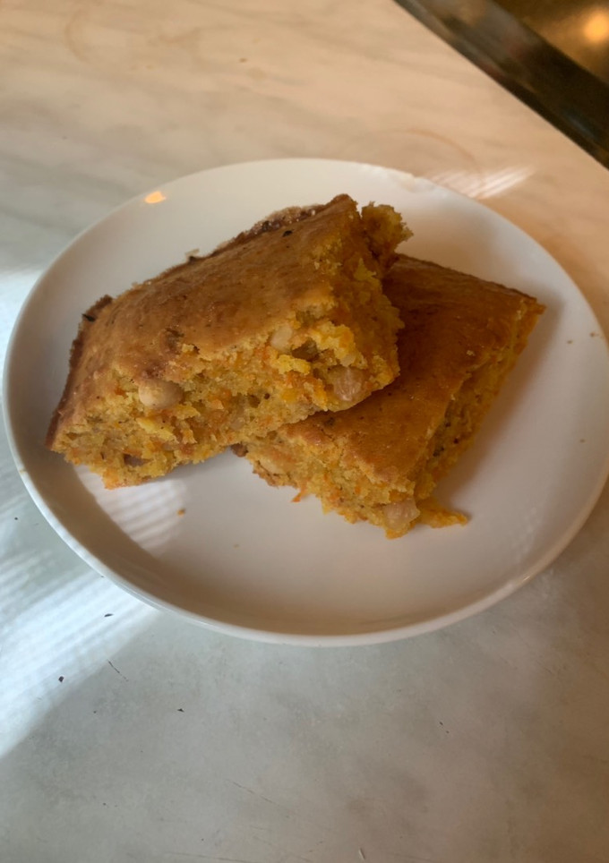 A picture of Carrot Cake with Walnuts and Cinnamon.