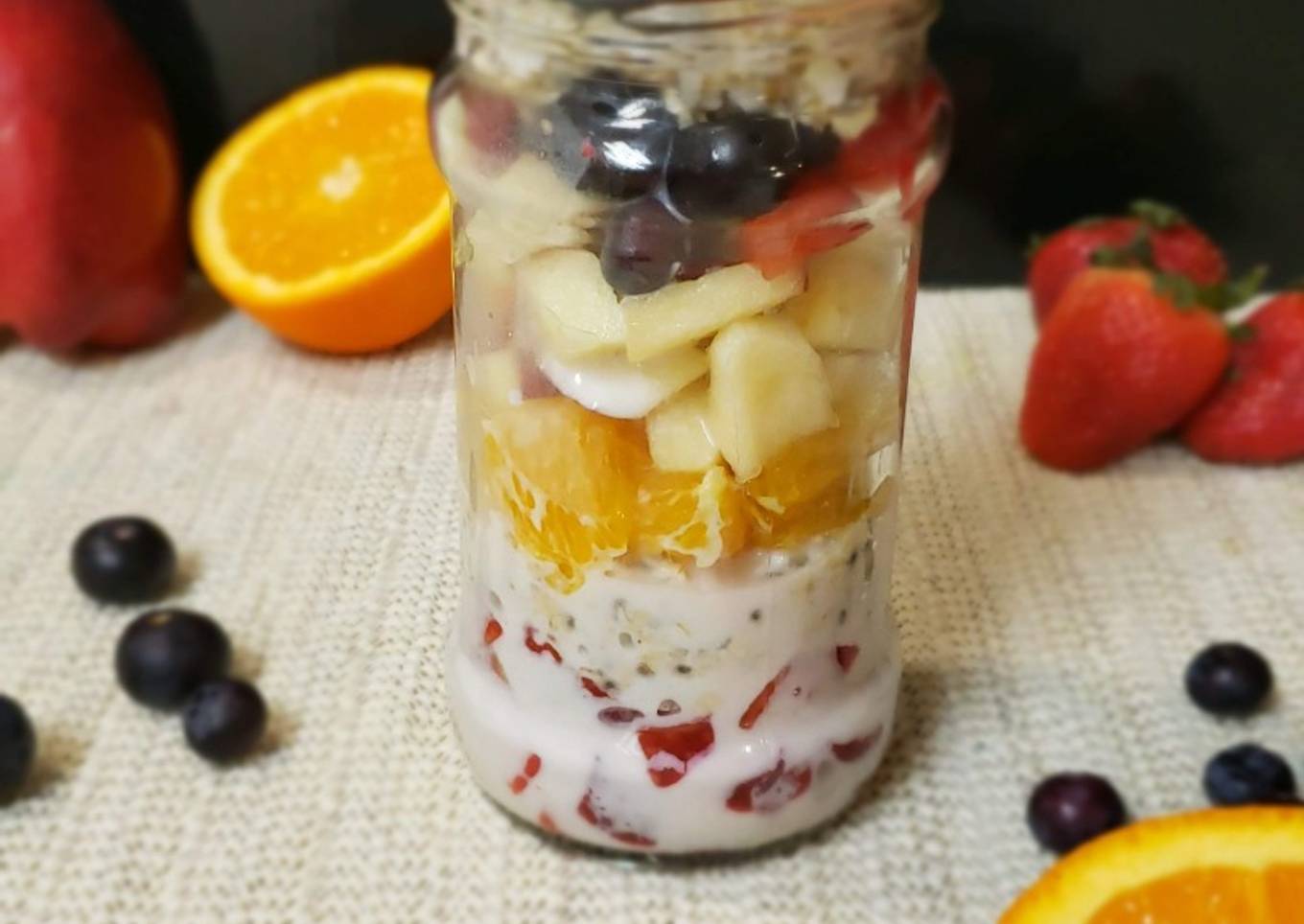 Milk Oatmeal Parfait