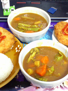 豬肉起司可樂餅套餐(附咖哩) 的食譜成品照片