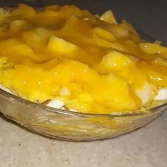 A picture of Mango 🥭 dessert yummy 😋.