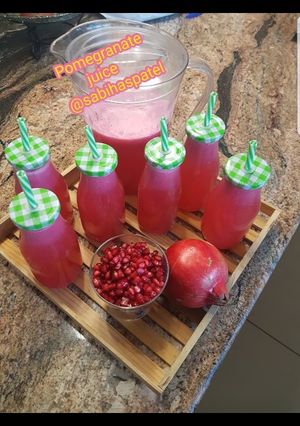 A picture of Pomergrante juice.