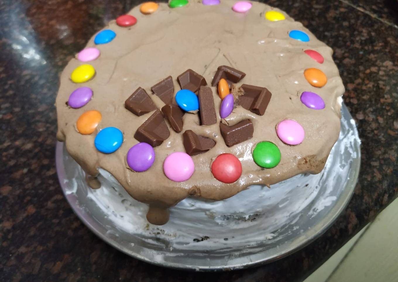 Chocolate gems cake