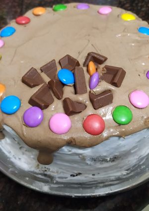 A picture of Chocolate gems cake.