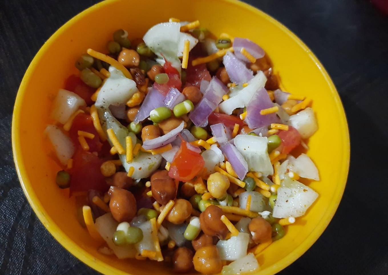 Simple Way to Make Ultimate Sprout chaat