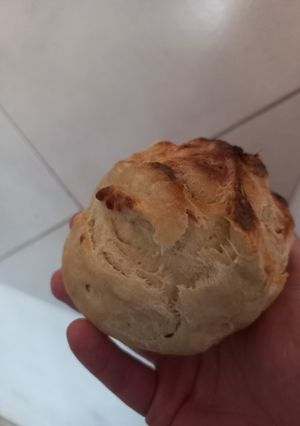 Una foto de Pan con harina leudante