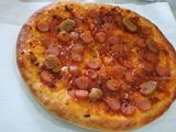 Pizza lezat praktis