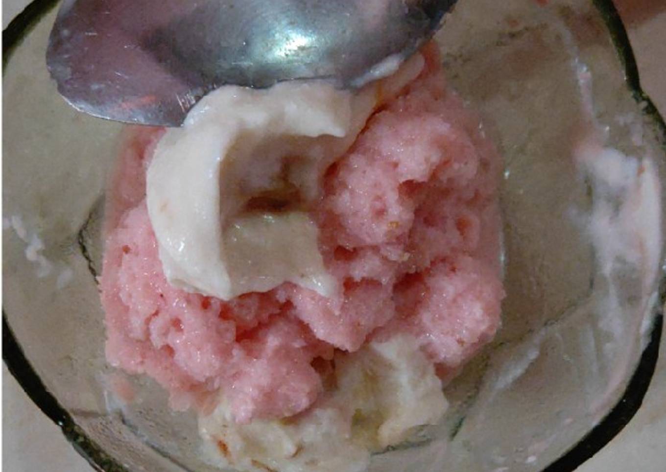 Bagaimana Menyiapkan Es Krim Yoghurt & Es Serut Yoghurt, Enak Banget