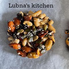 Healthy Fruit and Nuts Cookies: A picture of Healthy Fruit and Nuts Cookies:.