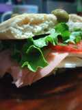 Ciabatta artesanal con aceitunas