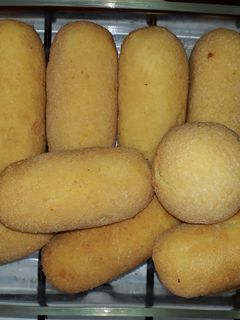 Una foto de Bombas de papa relleno con queso