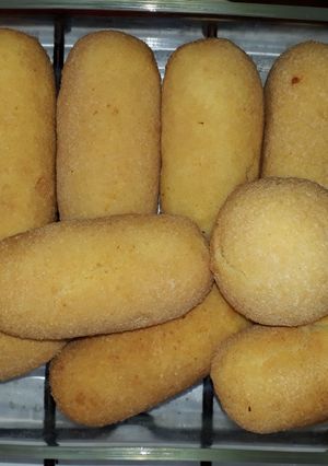 Una foto de Bombas de papa relleno con queso