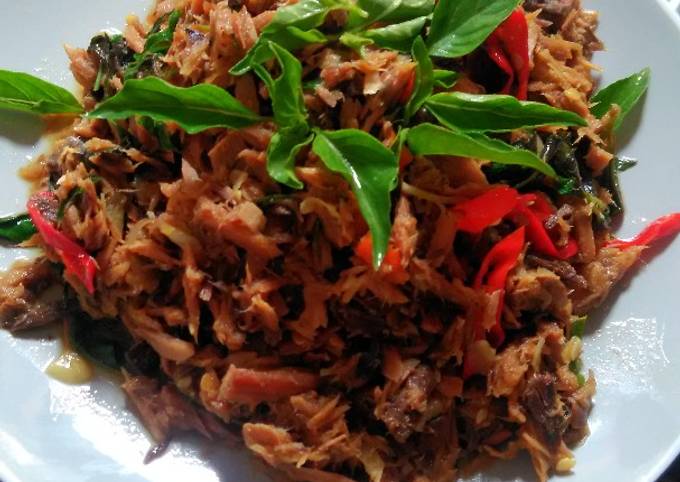 Resep Tumis Tongkol Suwir Daun Kemangi Oleh Diena Fajar Cookpad