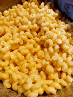 A picture of Birthday Mac and Cheese.
