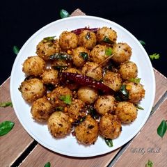A picture of Spicy Ammini Kozhukattai.