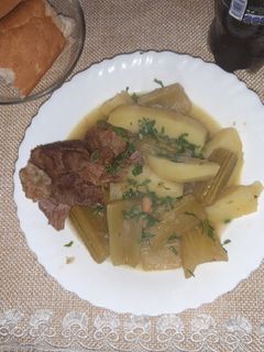 صورة لوصفة خرشف مرقة بيضاء