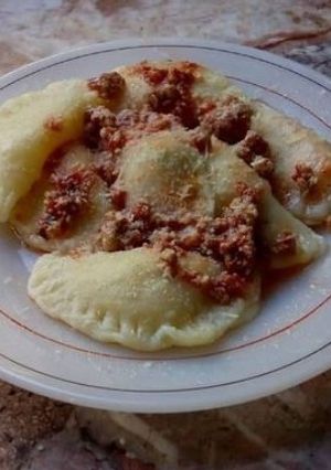 Una foto de Pierogi (pasta polaca)