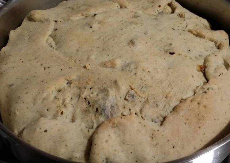 Recetta di Premiato Torta salata con bietole, carciofi e mortadella