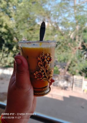 आम चिया सीड की स्मूदी(aam chia seeds ki smoothie recipe in hindi) रेसिपी मुख्य फोटो