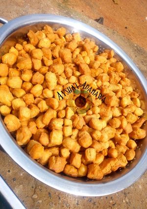 A picture of Simple chin chin.