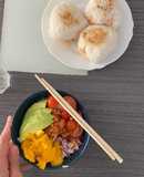 Poke de salmón