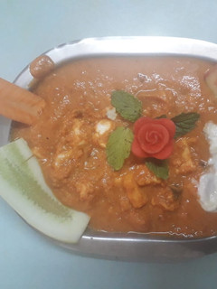 પનીર મખની(paneer makhni recipe in Gujarati) રેસીપી મુખ્ય ફોટો