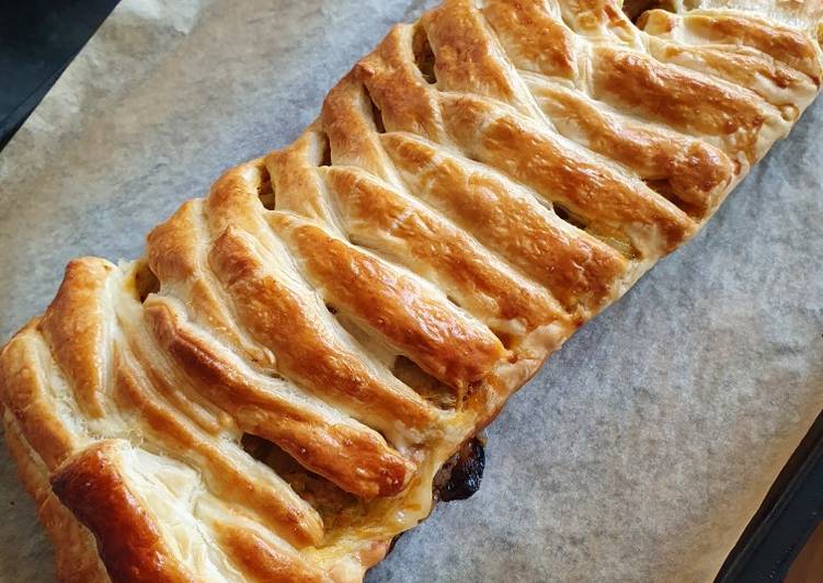 Sausage plait