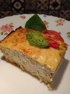 Фото Запіканка з курячого філе з кабачком, зеленню та сиром😋.