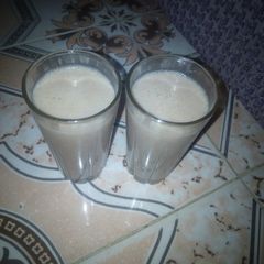 A picture of Banana smoothie.