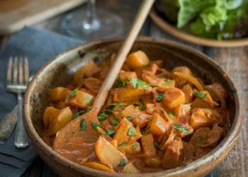 Unique Cuisine Burgonya Papriks potato paprikash Practical Delicious